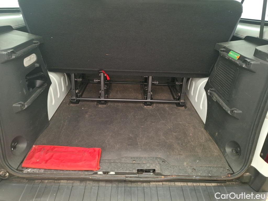  Renault  Trafic RENAULT  4p Combi Zen L1 dCi 115 #5