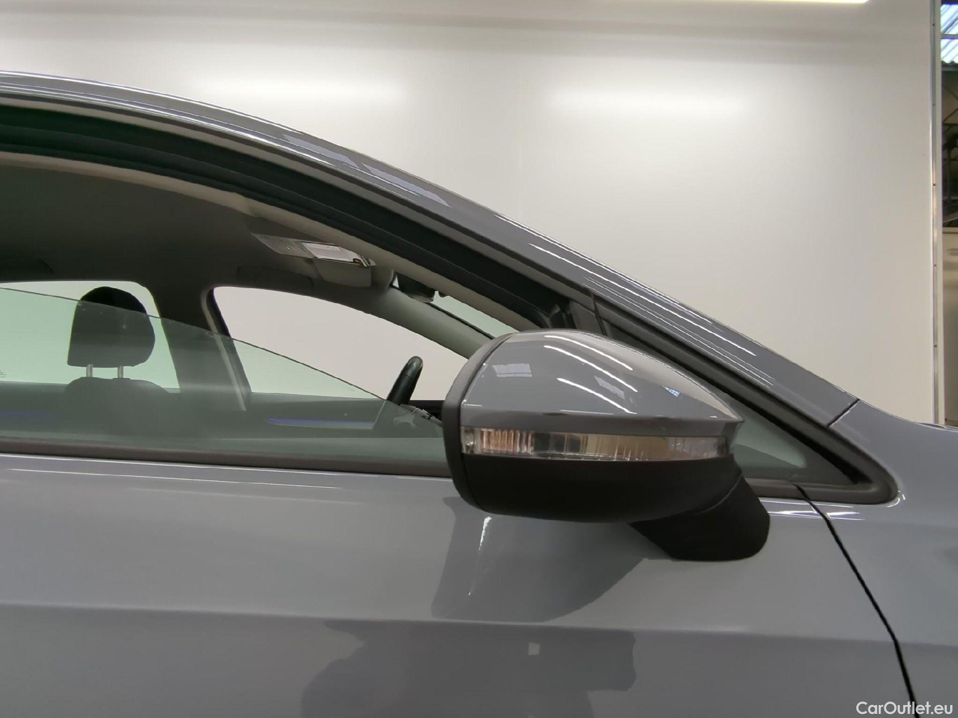  Volkswagen  Golf  VOLKSWAGEN / 2020 / 5P / Berline 1.5 ETSI OPF 130 DSG7 LIFE BUSINESS #14