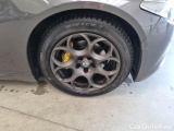  Alfa Romeo  Giulietta ALFA ROMEO GIULIA / 2016 / 4P / BERLINA 2.2 TURBO AT8 160CV BUSINESS #17