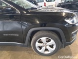  Jeep  Compass JEEP  / 2017 / 5P / SUV 1.6 MJET II 88KW LONGITUDE #60