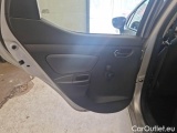  Nissan  Micra NISSAN  / 2016 / 5P / BERLINA IG¿T 92 ACENTA #112