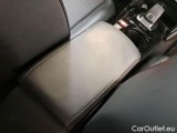  Peugeot  2008 PEUGEOT  / 2019 / 5P / CROSSOVER BLUEHDI 130 EAT8 ALLURE S/S AUT. #138