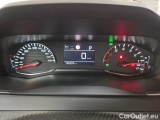  Peugeot  2008 PEUGEOT  / 2019 / 5P / CROSSOVER BLUEHDI 130 EAT8 ALLURE S/S AUT. #4