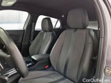  Peugeot  2008 PEUGEOT  / 2019 / 5P / CROSSOVER BLUEHDI 130 EAT8 ALLURE S/S AUT. #11