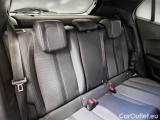  Peugeot  2008 PEUGEOT  / 2019 / 5P / CROSSOVER BLUEHDI 130 EAT8 ALLURE S/S AUT. #15