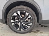  Peugeot  2008 PEUGEOT  / 2019 / 5P / CROSSOVER BLUEHDI 130 EAT8 ALLURE S/S AUT. #113