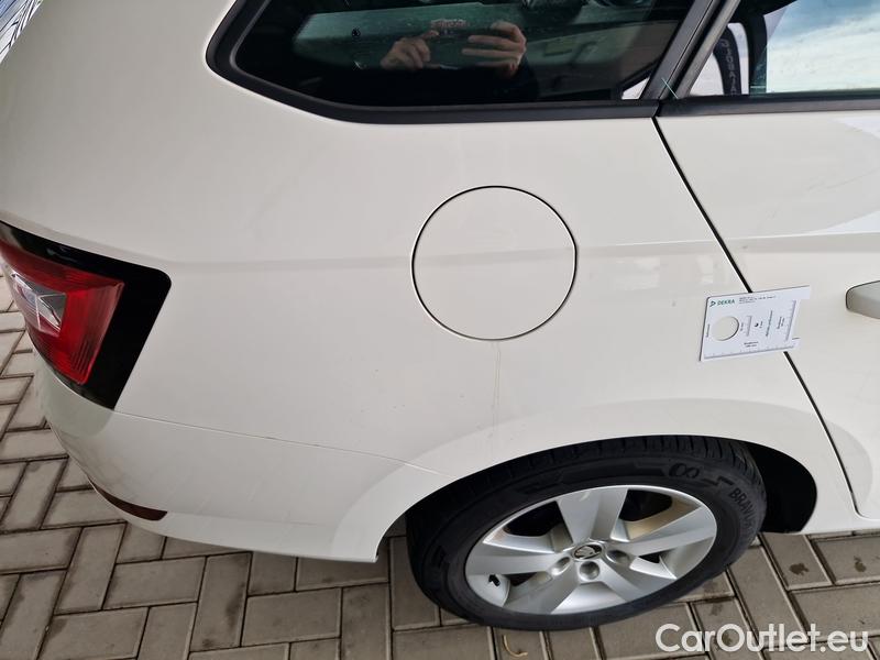  Skoda  Fabia  Combi (2015)  Com.1.0TSI 70 Ambition #25