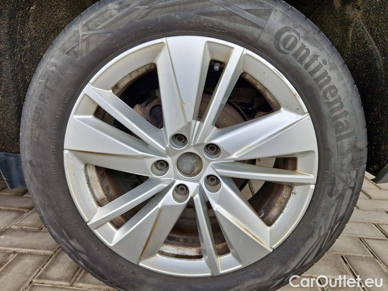  Skoda  Karoq  (NU)(2017->)  2.0 TDI 85 Style #12