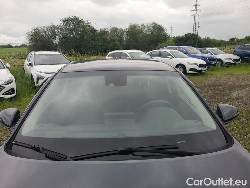  Hyundai  i30  Fastback (2018 ->)  FB 1.0TGDI 120 Smart AT #9