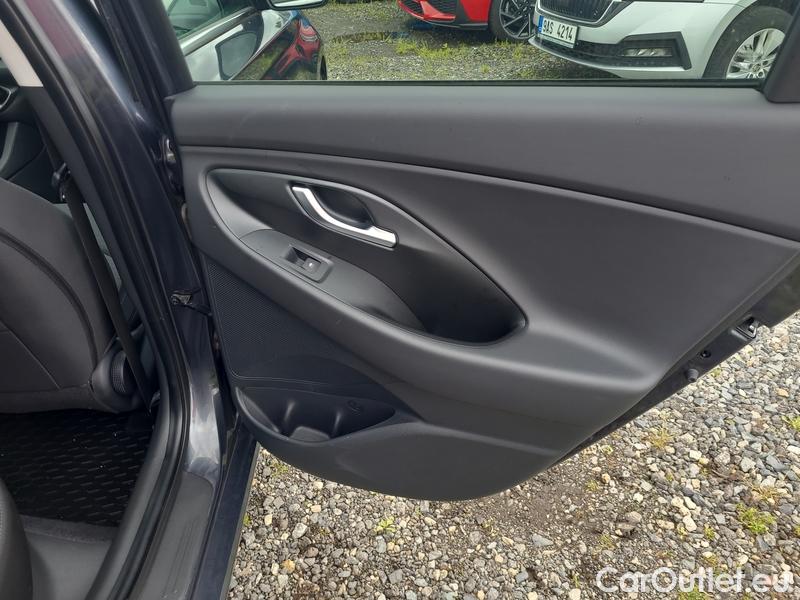  Hyundai  i30  Fastback (2018 ->)  FB 1.0TGDI 120 Smart AT #5