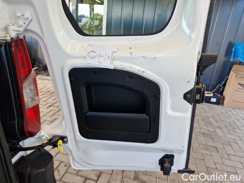  Citroen  Berlingo   (07.2018->) Berl.MS 1.5BHDi 100 Live Pack #13