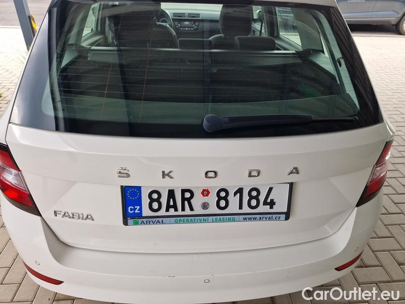 Skoda  Fabia  Combi (2015)  Com.1.0TSI 70 Ambition #17