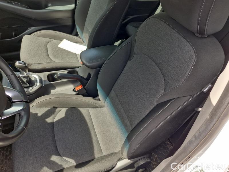 Hyundai  i30   cw (PD)(2017->)  kom.1.5T-GDI Smart 5d #8