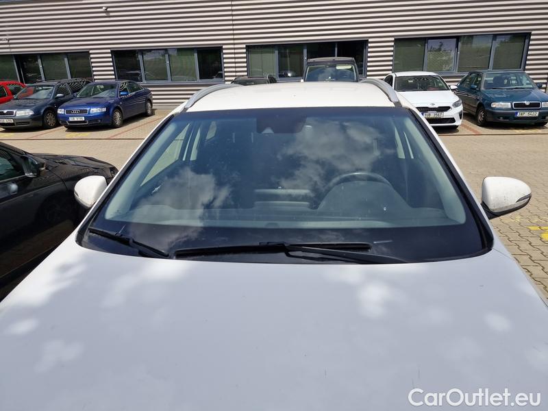  Hyundai  i30   cw (PD)(2017->)  kom.1.5T-GDI Smart 5d #1