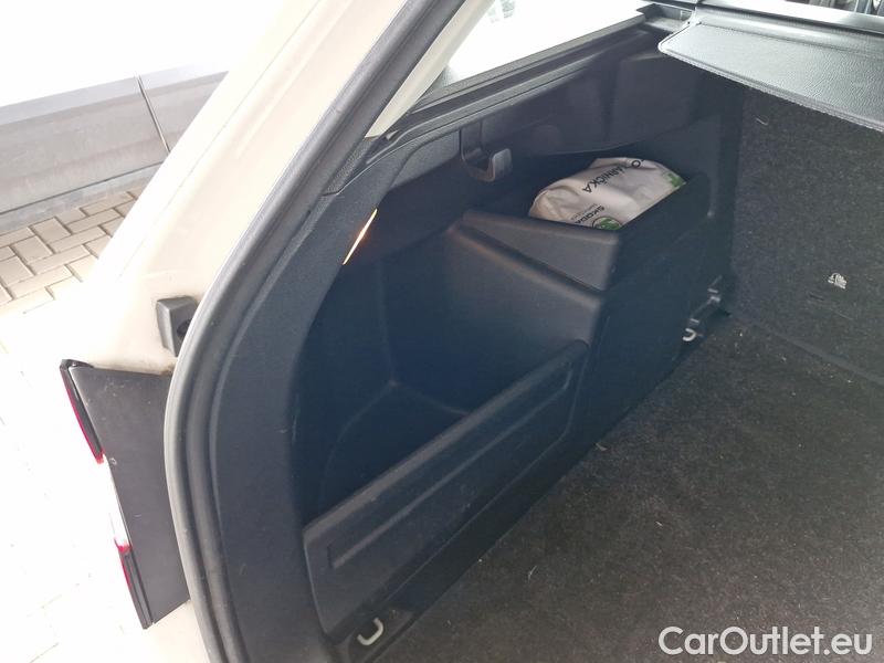  Skoda  Fabia  Combi (2015)  Com.1.0TSI 70 Ambition #24