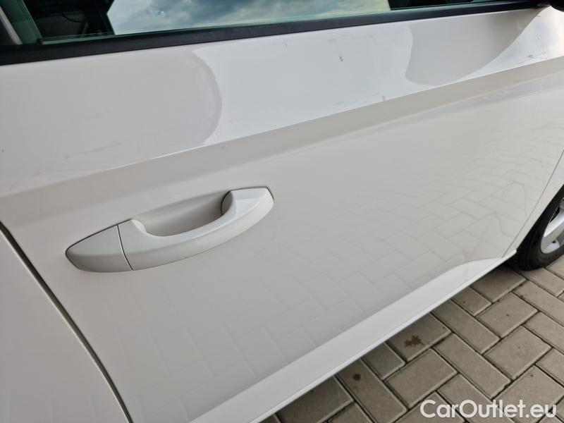  Skoda  Fabia  Combi (2015)  Com.1.0TSI 70 Ambition #30