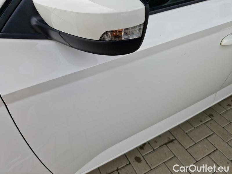  Skoda  Fabia  Combi (2015)  Com.1.0TSI 70 Ambition #4