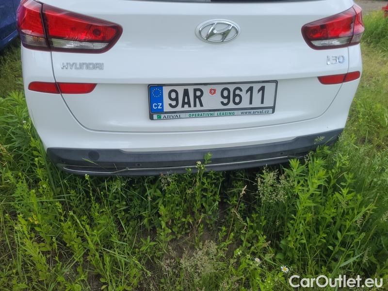  Hyundai  i30   cw (PD)(2017->)  kom.1.5T-GDI Smart 5d #21