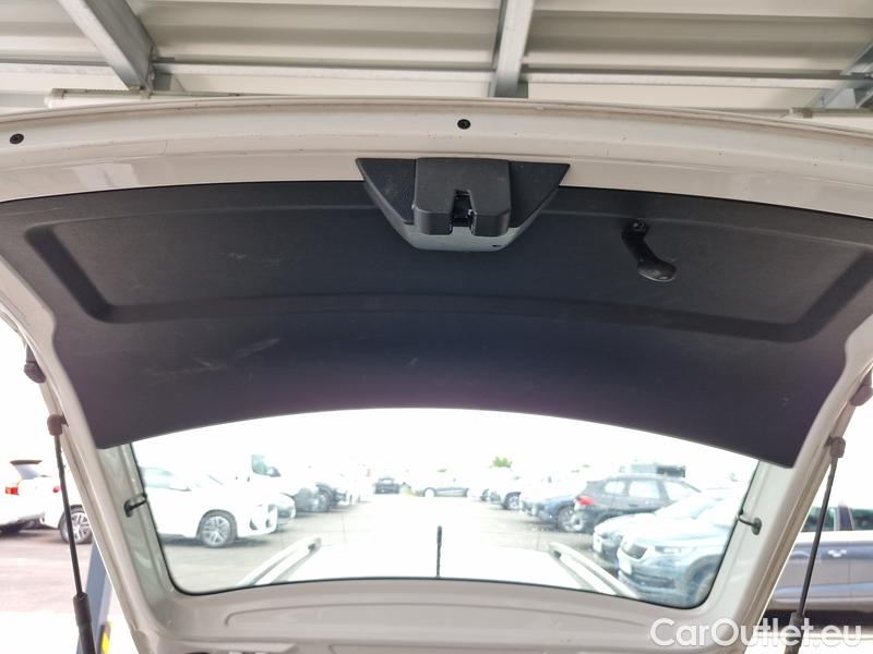  Skoda  Fabia  Combi (2015)  Com.1.0TSI 70 Ambition #21