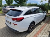i30
