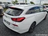 i30
