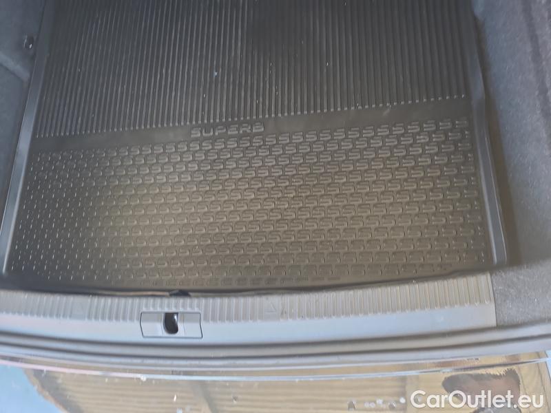  Skoda  Superb  (3V3)(2015) Supe.FL1.5TSI 110 Style #10