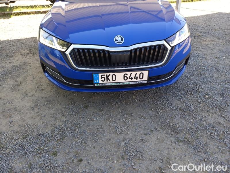  Skoda  Octavia  Lim. (NX3)(2020)  2.0TDI 85 Style AT #13