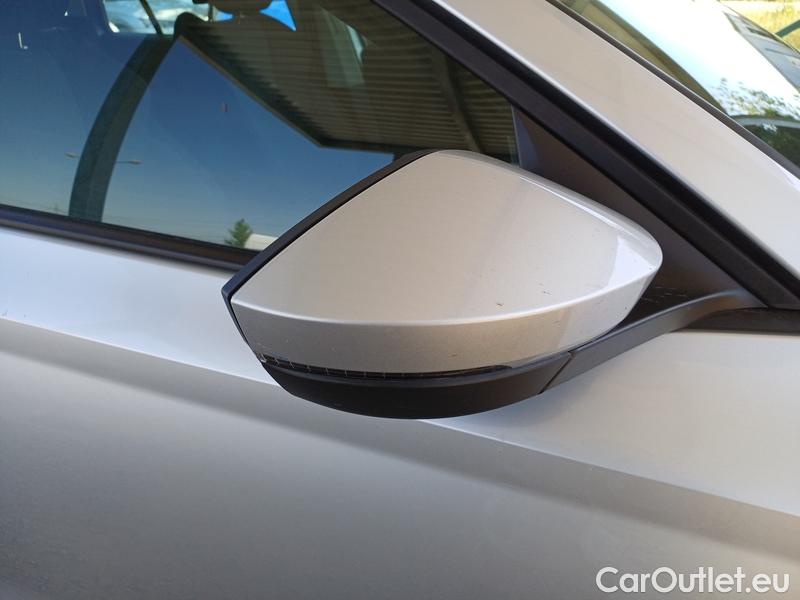  Skoda  Octavia  Combi (NX3)(2020) Oct.C.2.0TDI 110 4x4 Ambit AT #17