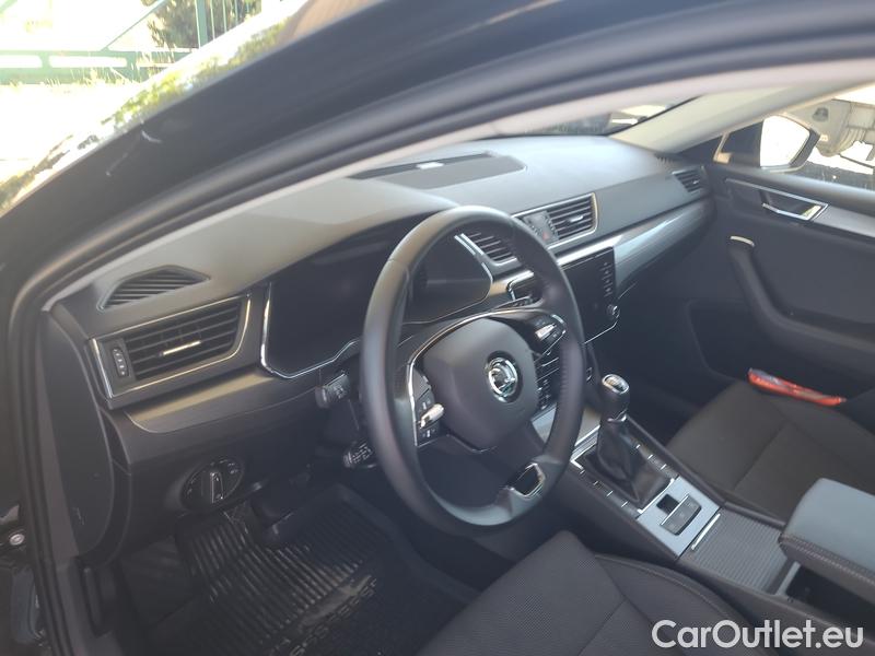  Skoda  Superb  (3V3)(2015) Supe.FL1.5TSI 110 Style #11