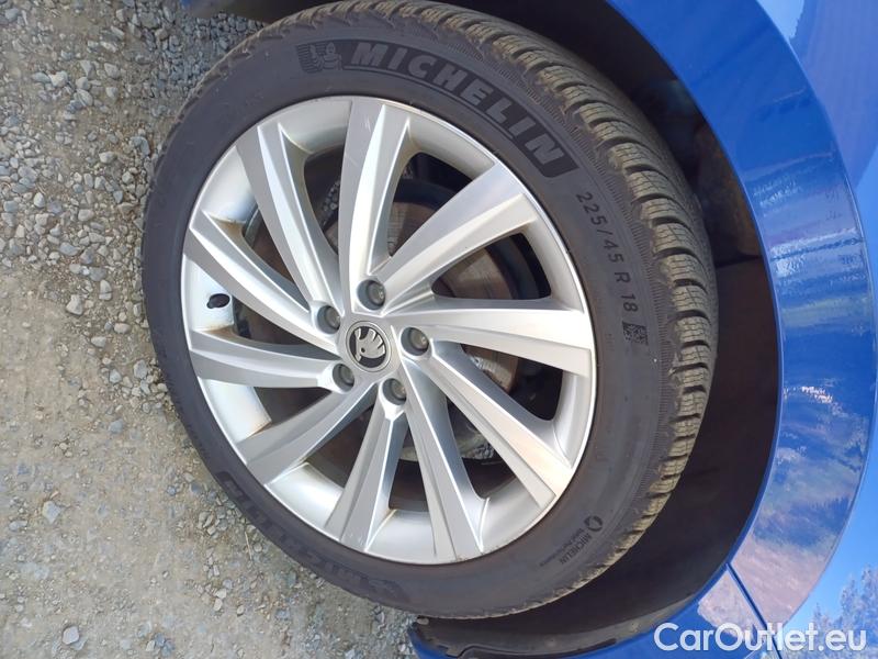  Skoda  Octavia  Lim. (NX3)(2020)  2.0TDI 85 Style AT #11
