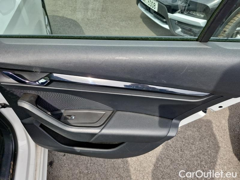  Skoda  Octavia  Combi (NX3)(2020) Oct.Combi 1.5TSI 110 Active #34