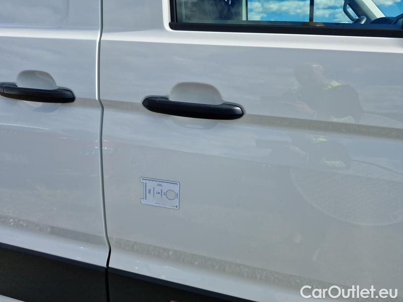 Volkswagen  Crafter  Flatbed  (SZ) (2017-->)  35 103 dlouhy rozvor #15