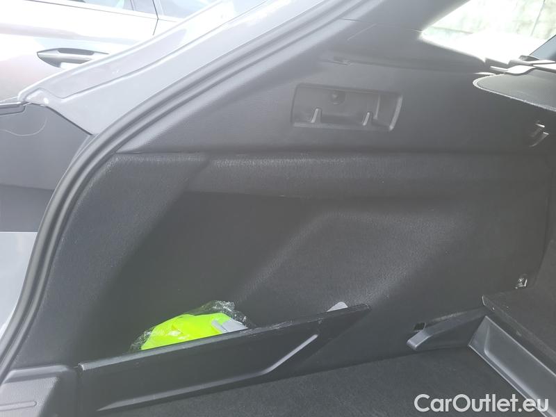  Toyota  Corolla  (E21) (2019)  TS 1.8Hyb. Active AT #17