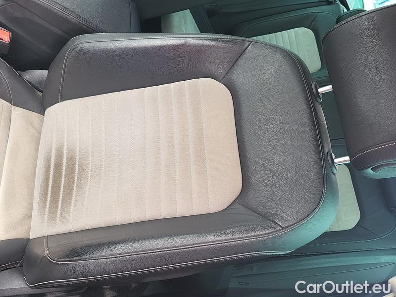  Volkswagen  Passat  Variant (CB5) (2019) Pas.Var.2.0TDI 110 HL AT #9