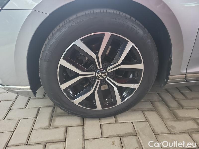  Volkswagen  Passat  Variant (CB5) (2019) Pas.Var.2.0TDI 110 Elegance AT #2