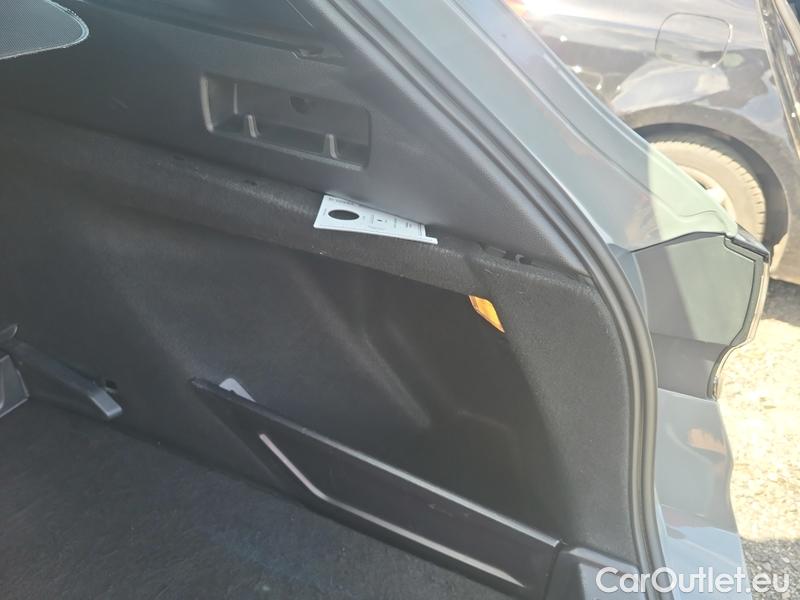  Toyota  Corolla  (E21) (2019)  TS 1.8Hyb. Active AT #21
