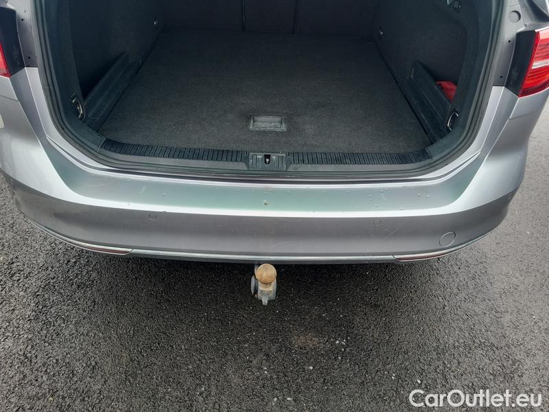  Volkswagen  Passat  Variant (CB5) (2019) Pas.Var.2.0TDI 110 HL AT #5