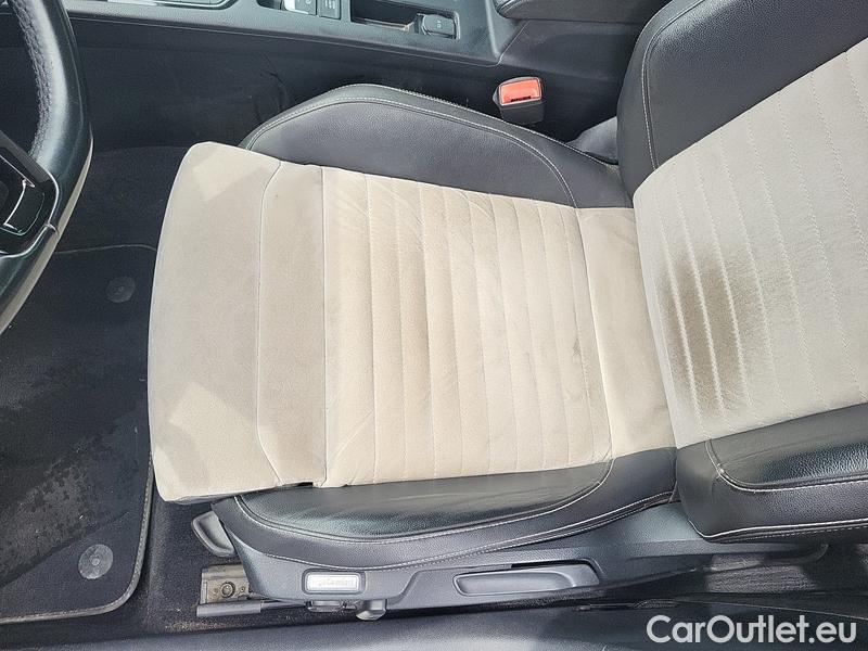  Volkswagen  Passat  Variant (CB5) (2019) Pas.Var.2.0TDI 110 HL AT #10