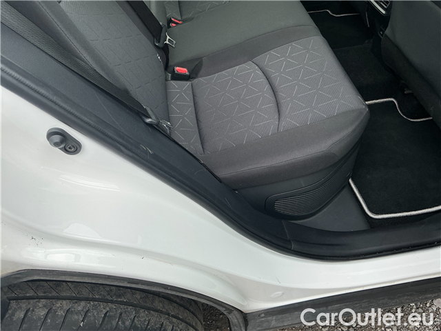  Toyota  RAV4  2.5 Hyb Active AT #3