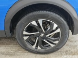  Peugeot  2008 Peugeot  Allure 1.2 Puretech 100 5d #30