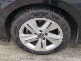  Volkswagen  Golf  Volkswagen 1.0 eTSI 81kW DSG Life Business 5d #34