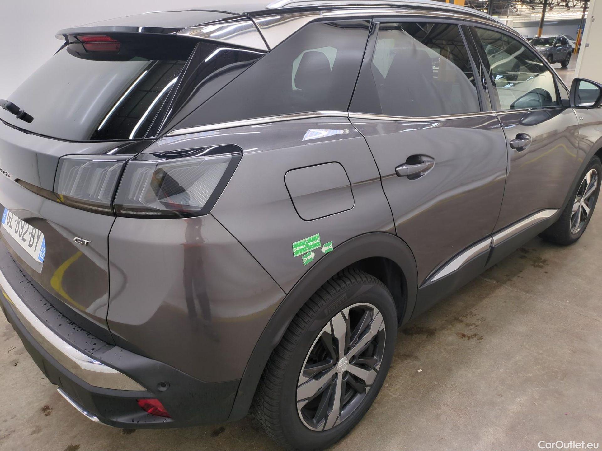  Peugeot  3008 PEUGEOT  / 2020 / 5P / SUV PureTech 130 S&S EAT8 GT Pack #33