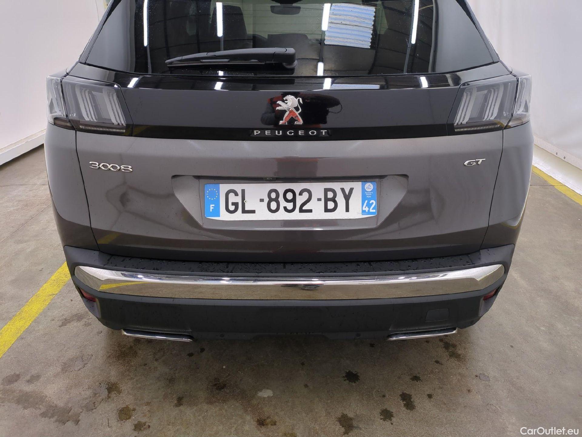  Peugeot  3008 PEUGEOT  / 2020 / 5P / SUV PureTech 130 S&S EAT8 GT Pack #32