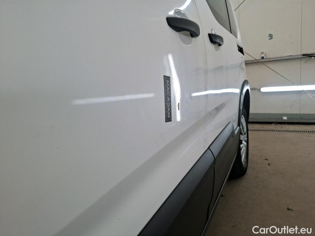  Peugeot  RIFTER  Active L1 1.2 PureTech 110 CV #17