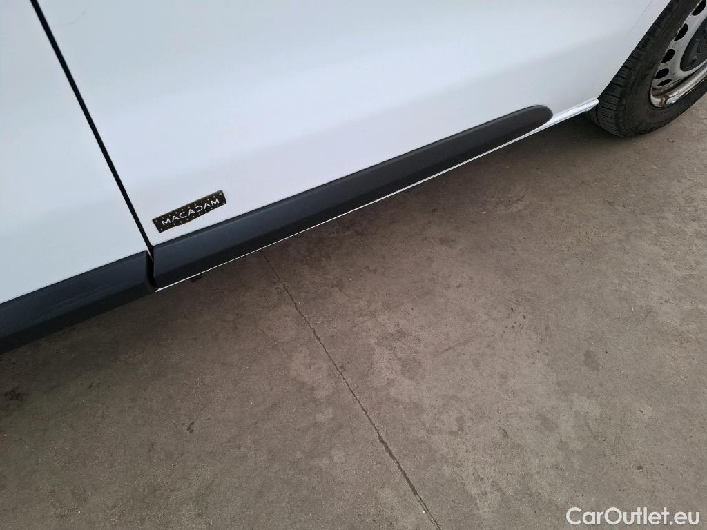  Peugeot  Expert  Kombi L2 1.5 HDi 120CV BVM6 9 Sieges E6d #11