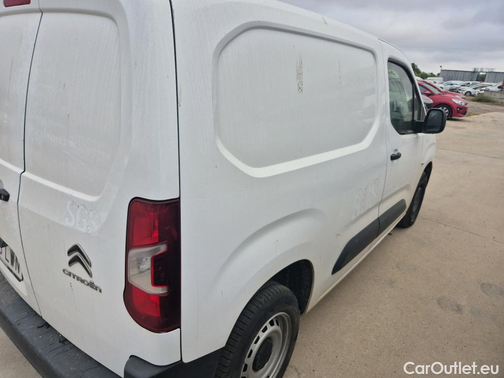  Citroen  Berlingo CITROEN  / 2018 / 3P / furgón derivado de turismo Talla M BlueHDi 100 CONTROL #13