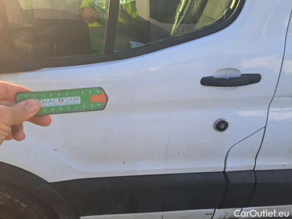  Ford  Transit FORD  / 2013 / 4P / furgón 350 96kW L3H2 Van DC Trend FWD #56