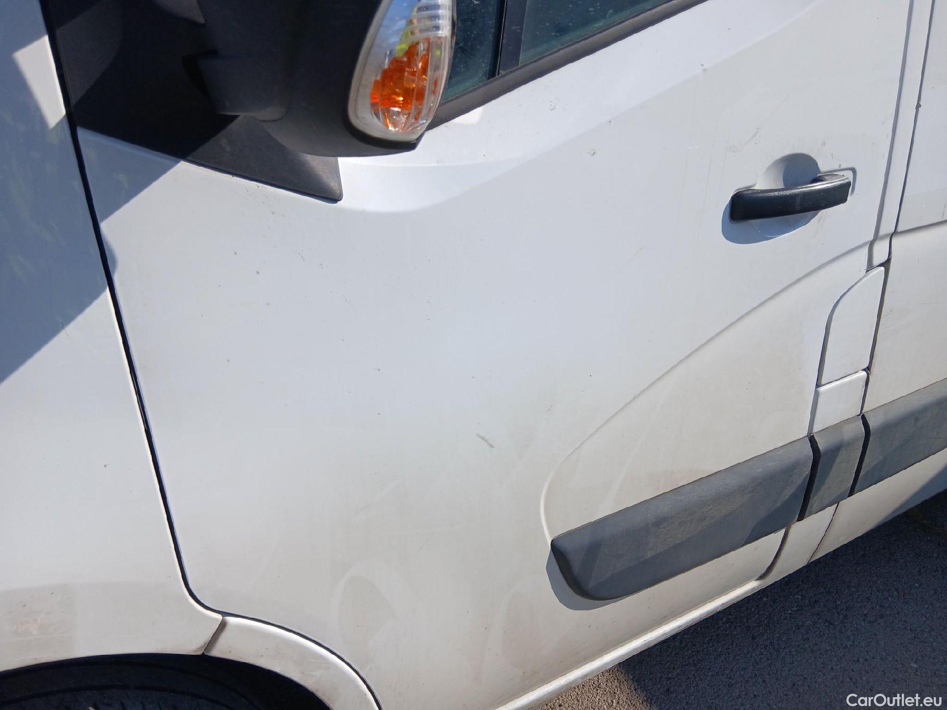  Nissan  NV400 NISSAN  / 2011 / 4P / furgón L2H2 3,5T 2.3dCi EU6 96kW FWD BASIC #8
