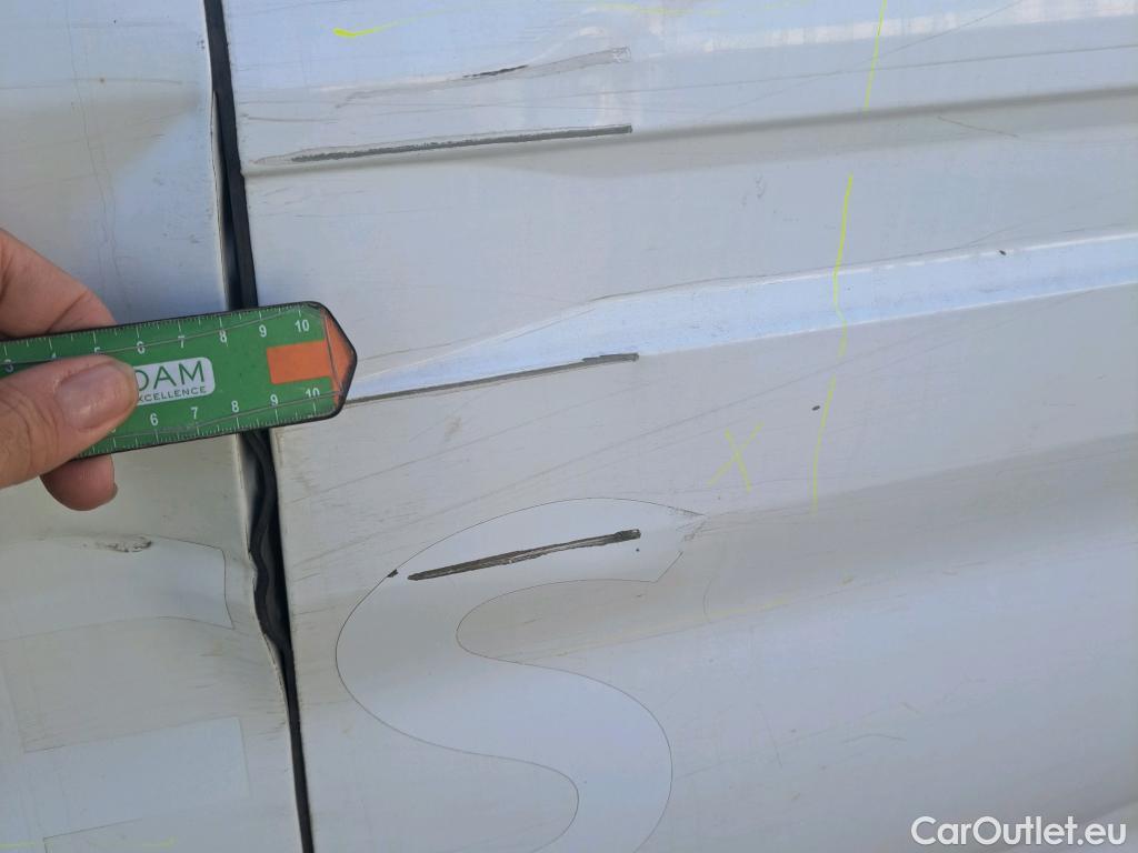  Ford  Transit FORD  / 2013 / 4P / furgón 350 96kW L3H2 Van DC Trend FWD #4