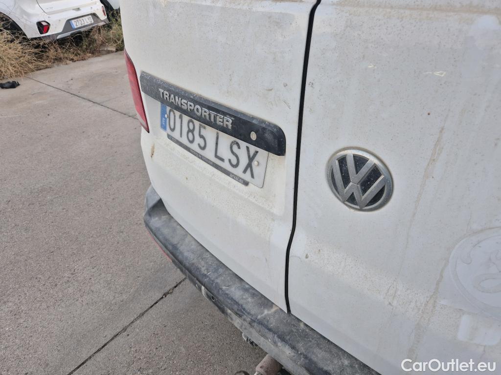  Land Rover  Discovery VOLKSWAGEN Transporter / 2020 / 4P / furgón Furgón Corto TN 2.0 TDI 81kW (110CV) #4